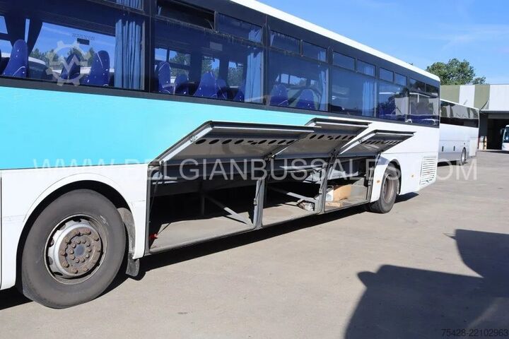 Autobús interurbano Mercedes-Benz Intouro ME / 13.0m / Manual / Euro 5