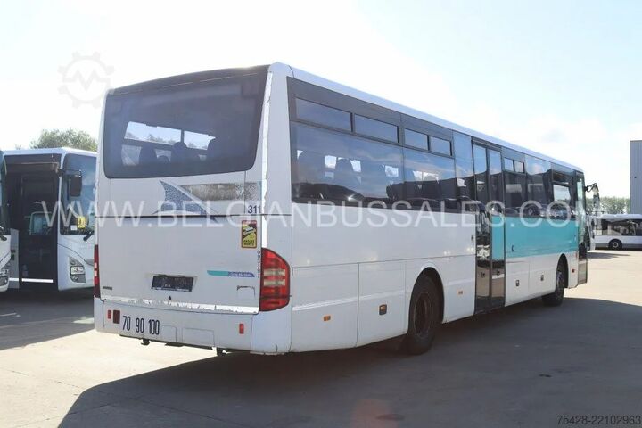 Autobús interurbano Mercedes-Benz Intouro ME / 13.0m / Manual / Euro 5