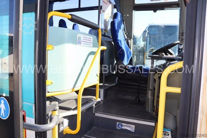Autobús interurbano Mercedes-Benz Intouro ME / 13.0m / Manual / Euro 5
