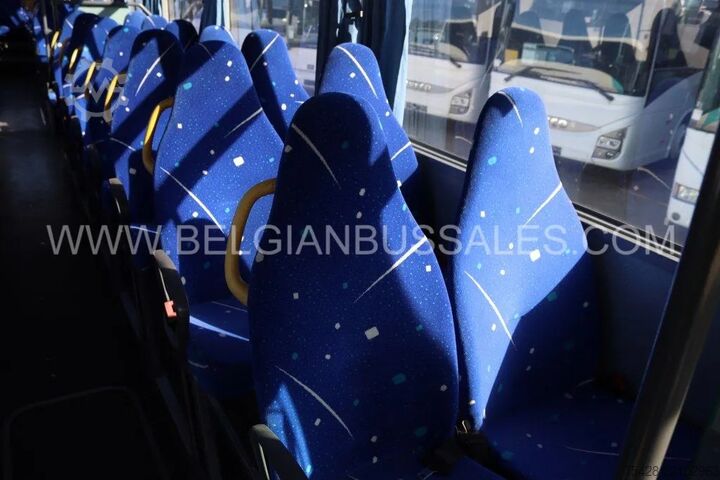 Autobús interurbano Mercedes-Benz Intouro ME / 13.0m / Manual / Euro 5