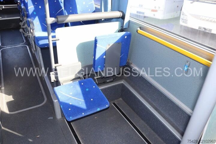 Autobús interurbano Mercedes-Benz Intouro ME / 13.0m / Manual / Euro 5