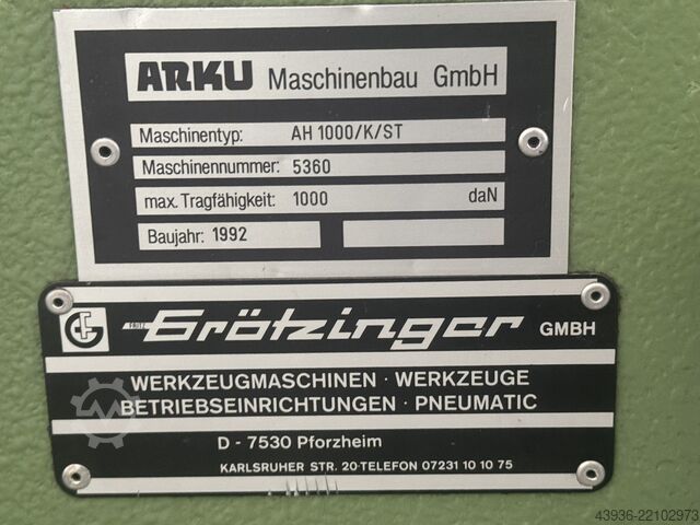Prensa mecánica ARKU RM3025 + AH 1000 ARKU RM3025 + AH 1000