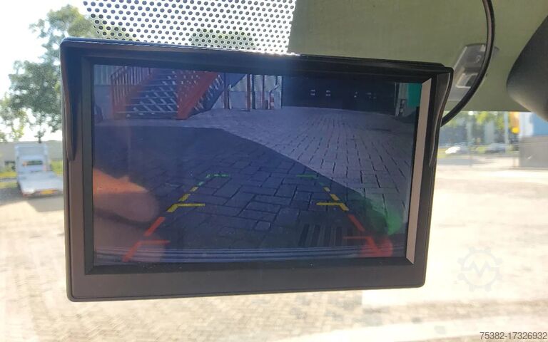 Koffer RENAULT/IZOTERMY TIM MASTER 165 PK  EURO 6  - LAADBAK & LAADKLEP - V...