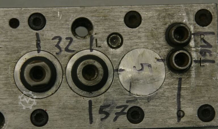 Multi-spindle head 4 drills Nottmeyer 32/57 Lochabstand