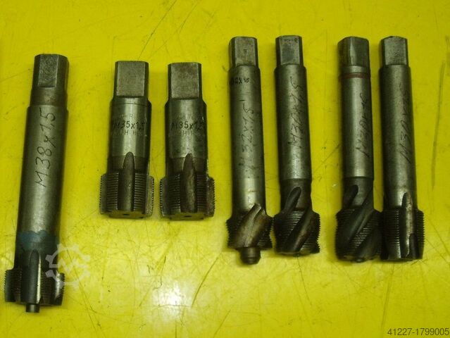 7 vòi Stahl verschiedene Durchmesser