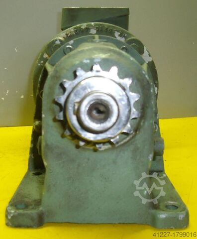 Motoreduktor 0,55 kW 15 obr/min VEM KMERB80G6/288