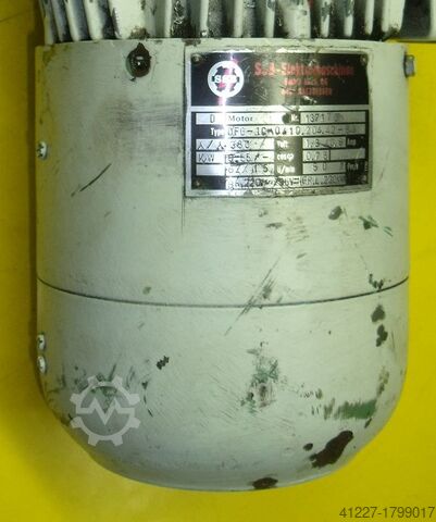 Motoreduktor 0,55 kW 62 obr/min SSB DFG-10-0410.204.42-B3