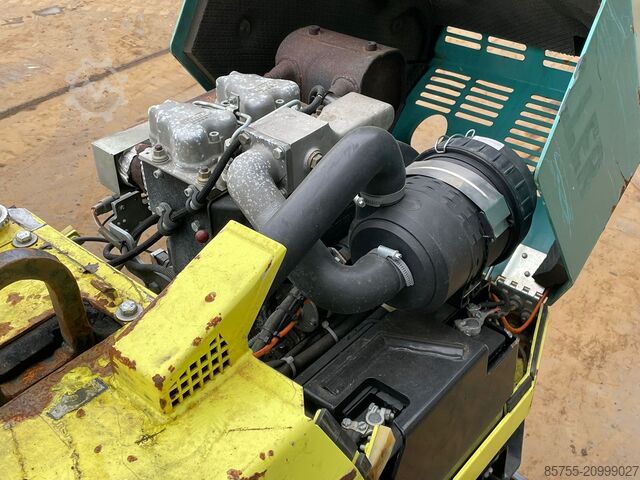 S.t.r.m. S.t.r.m. S.t.r.m.