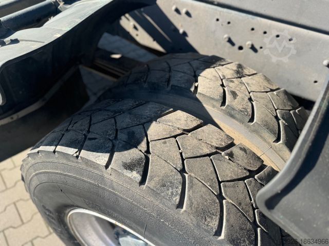 Camión volquete trilateral MERCEDES-BENZ Atego 1828 Dreiseitenkipper* Schaltgetriebe*