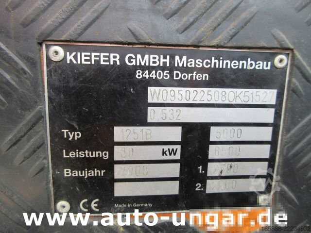 Equipos para servicios de invierno Boki HY1251B mit Vario Schneepflug Kipper 4x4