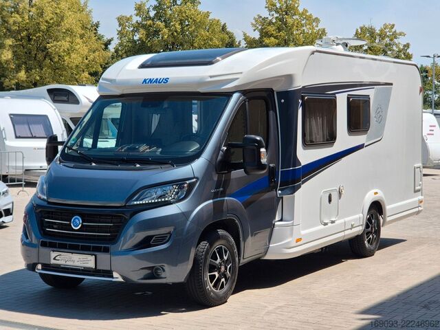 セミインテグレーテッドキャンピングカー KNAUS Sky Wave 650 MF *Lithium*SAT+TV*Navi*Maxxfan*FT