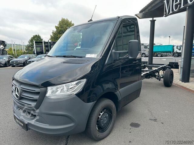 Шаси с кабина Mercedes-Benz Sprinter 311 CDI 4325 Fahrgestell