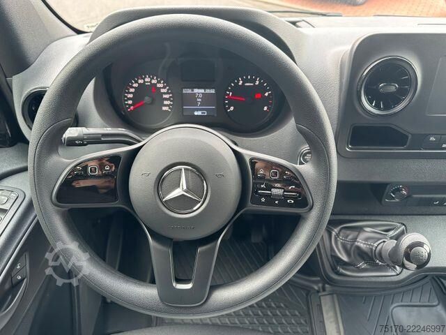 Шаси с кабина Mercedes-Benz Sprinter 311 CDI 4325 Fahrgestell