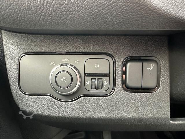 Шаси с кабина Mercedes-Benz Sprinter 311 CDI 4325 Fahrgestell