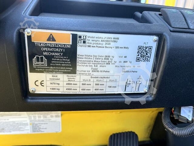Električni viljuškar na 4 kotača Hyster J1.8XN