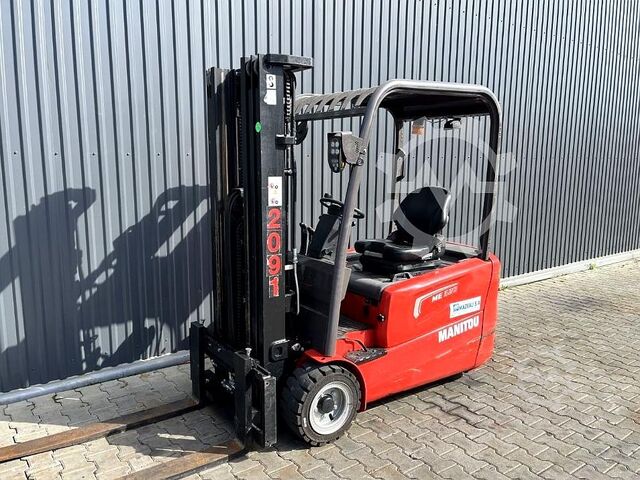 電動3輪フォークリフト Manitou ME320