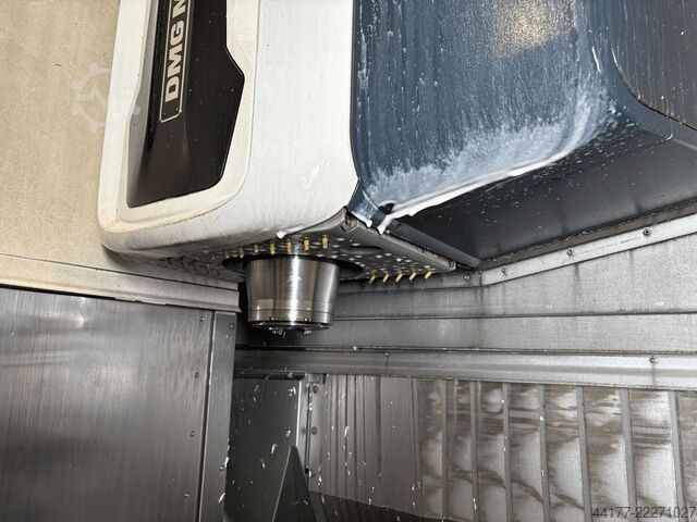 Universeel bewerkingscentrum DMG MORI DMC 85 monoBlock RS3
