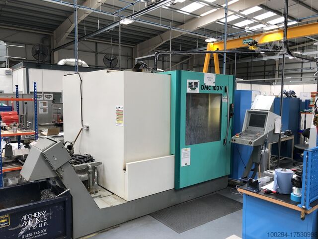 Centro de usinagem vertical Deckel Maho DMC 103V