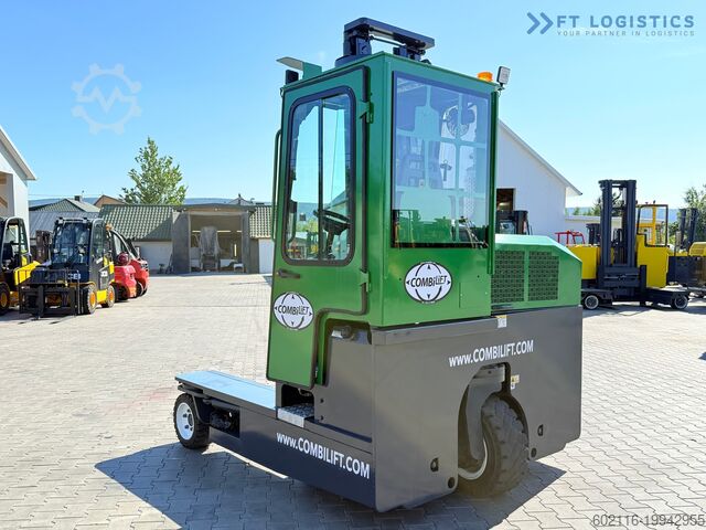 Empilhadeira de quatro direções COMBILI C3000 / DIESEL / DUPLEX 4100 / FREE-LIFT