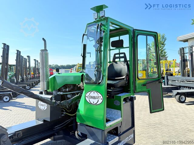 Empilhadeira de quatro direções COMBILI C3000 / DIESEL / DUPLEX 4100 / FREE-LIFT