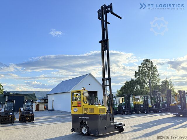 Четырёхходовой вилочный погрузчик Combilift C3000 GAS TRIPLEX 7600MM FREE-LIFT