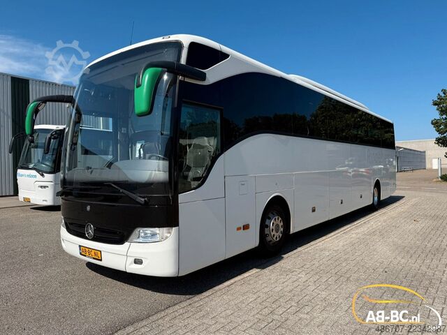 Туристический автобус MERCEDES-BENZ Tourismo RHD-M, 57 Sitze