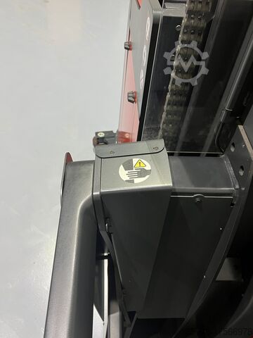 V ( 5213 ) Rail Guidance * 新的/未使用过的！！！ LINDE V  ( 5213 ) Rail Guidance * NEW / Unused !!