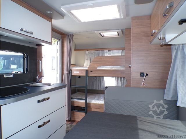 Nhà di động WEINSBERG CaraOne 500 FDK