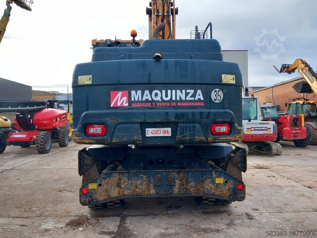 Excavadora sobre neumáticos Hyundai HW180