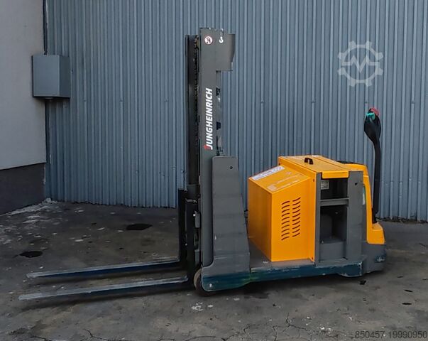 Palettenstapler Jungheinrich EJG112 batt2024/ 2019y/ 12478mh/ 2.5m/ tilt