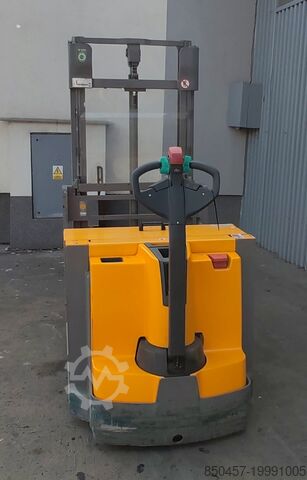 Paliktoru krautņi Jungheinrich EJG112 batt2022/ 2019y/ 13434mh/ 2.5m/ tilt