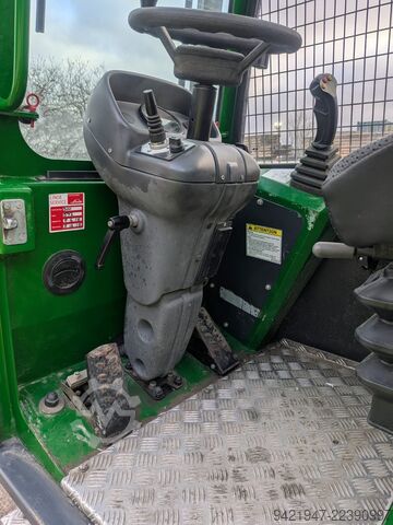 מלגזה ארבע-כיוונית Combilift C6000