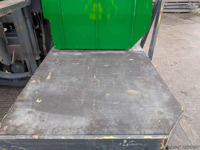 מלגזה ארבע-כיוונית Combilift C6000