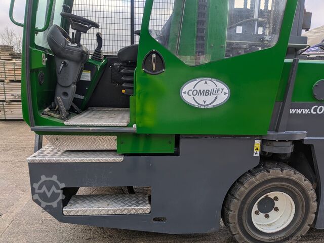 מלגזה ארבע-כיוונית Combilift C6000