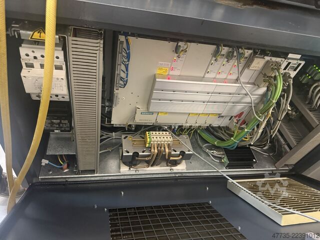 5-aksers universelt maskineringssenter MIKRON UCP 600