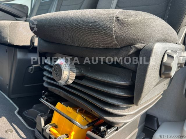 Skriňová dodávka IVECO Daily 50C18HA8 3,5to KOFFER AUT RFK KLIMA TEMPOM