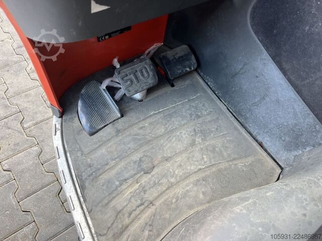 Truk reach Linde R12B-01