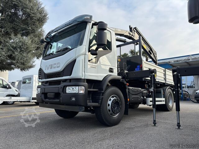 トラック搭載型クレーン Iveco Eurocargo 180E32