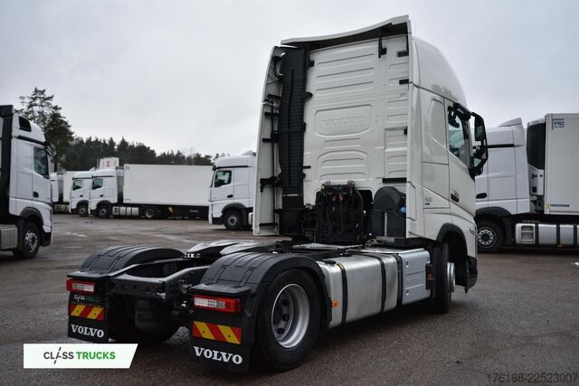 Standard SZM VOLVO FH 500 Globetrotter XL