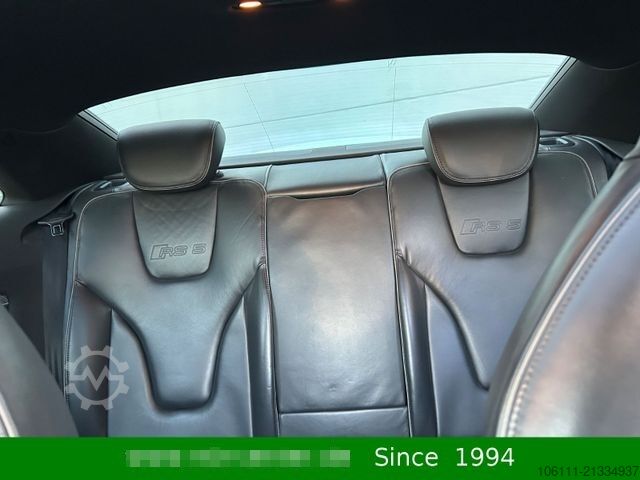 Fourgon AUDI RS5 Coupe 4.2 FSI quattro