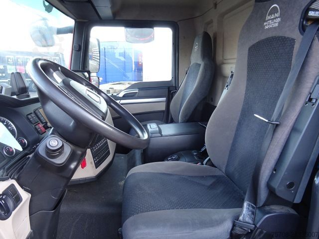 Camión de bebidas MAN 26.340 TGM*18 Pal.*2,5 to LBW*Lift/Lenk*2x AHK