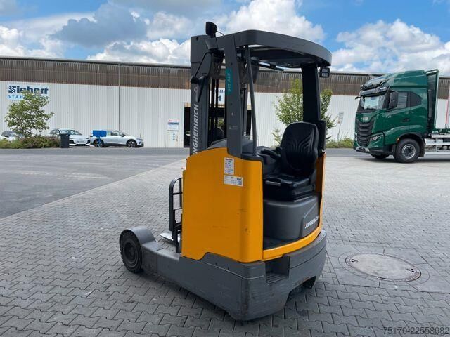 Reachtruck Jungheinrich ETV C16 / Triplex 5.72m / SS / nur 3.112h / 2016
