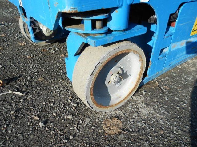 Рабочая платформа GENIE GS 1330, Scherenarbeitsbühne Genie 5,9 m