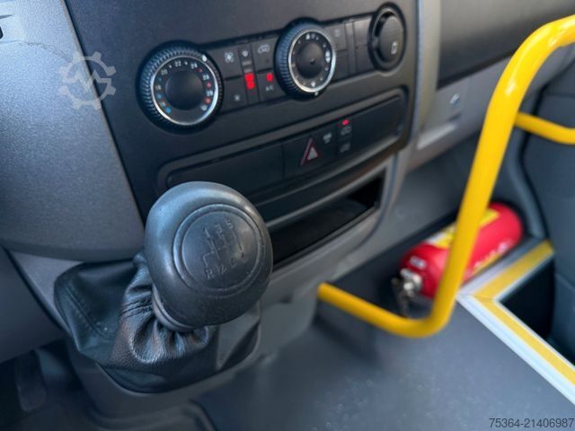 Miniautocarro MERCEDES-BENZ Sprinter 313 Cdi 9Sitze+Rollstuhllift Klima Navi