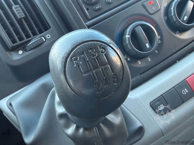 Miniautocarro PEUGEOT Boxer 3.0 HDiF Maxi Klima Ahk Motor in Notlauf