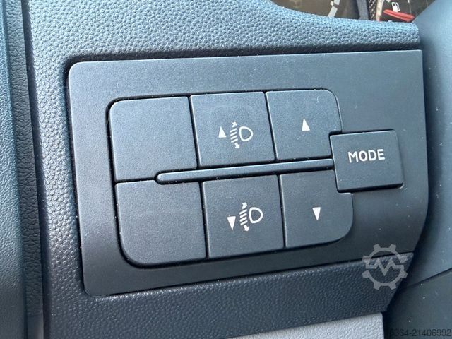 Miniautocarro PEUGEOT Boxer 3.0 HDiF Maxi Klima Ahk Motor in Notlauf