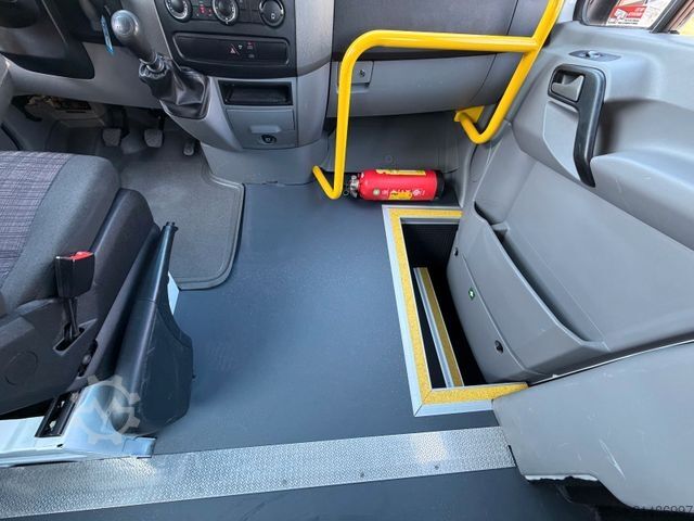 Miniautocarro MERCEDES-BENZ Sprinter 313 Cdi 9Sitze+Rollstuhllift Klima Navi