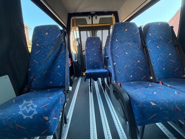 Miniautocarro MERCEDES-BENZ Sprinter 313 Cdi 9Sitze+Rollstuhllift Klima Navi