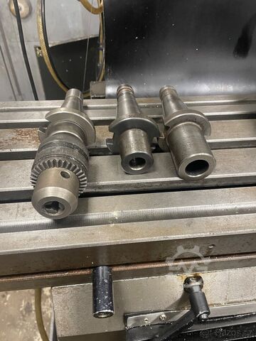 Vertikales Bearbeitungszentrum Falcon FM-4VKH