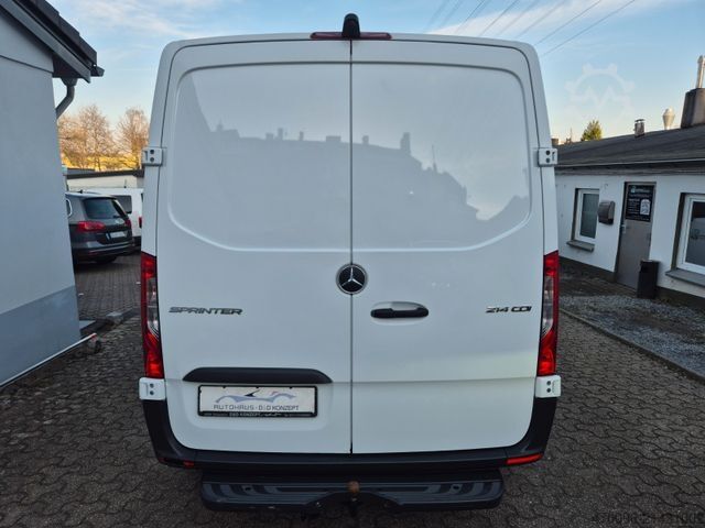 Furgoneta MERCEDES-BENZ Sprinter 214 Kasten*9G-Tronic*3 Sitzer*AHK*